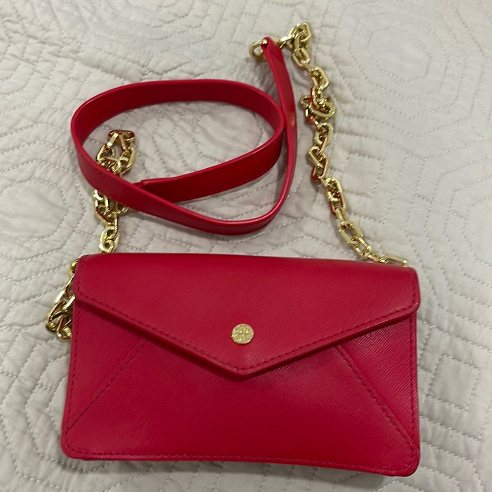 Red Tory Burch mini bag with leather and gold chain